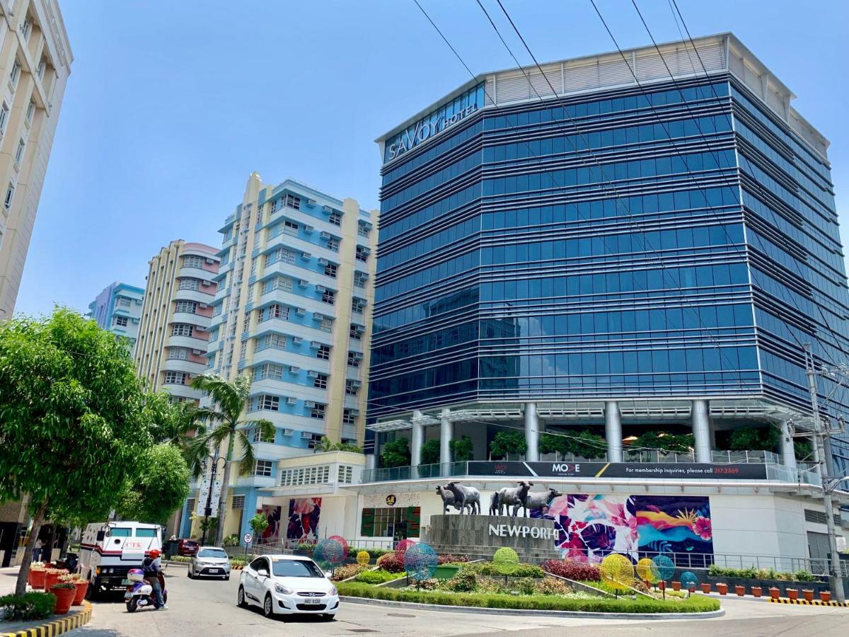 Chillax Studio 101 Newport Boulevard Manila Exterior foto